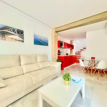 Philippe'S Home Triana Con Terraza Севілья Екстер'єр фото