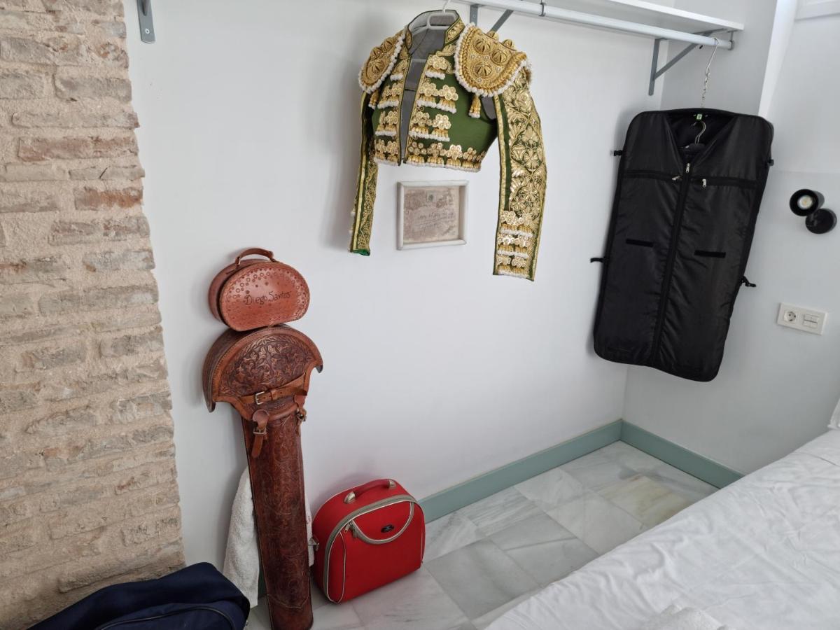 Philippe'S Home Triana Con Terraza Севілья Екстер'єр фото