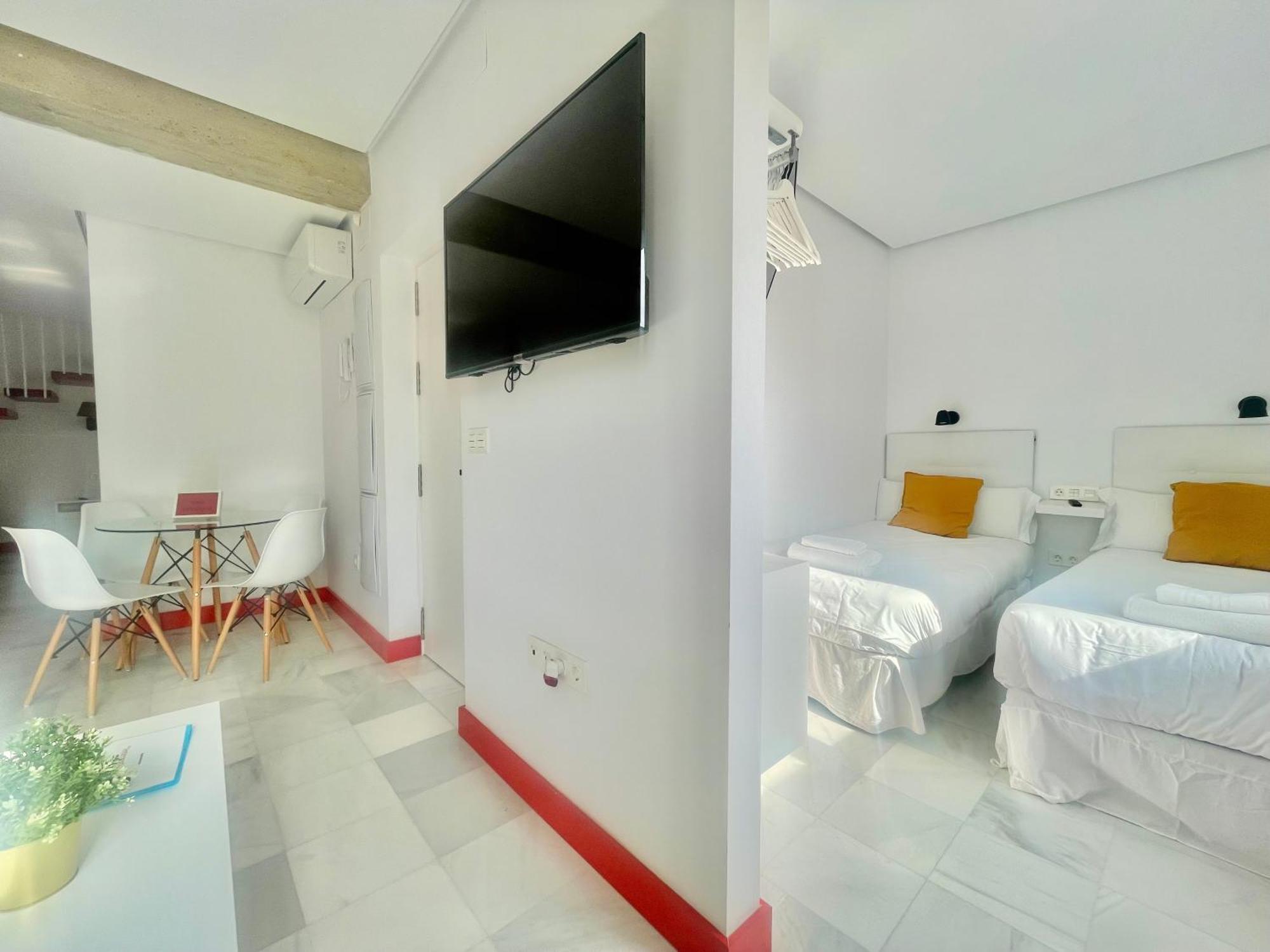 Philippe'S Home Triana Con Terraza Севілья Екстер'єр фото